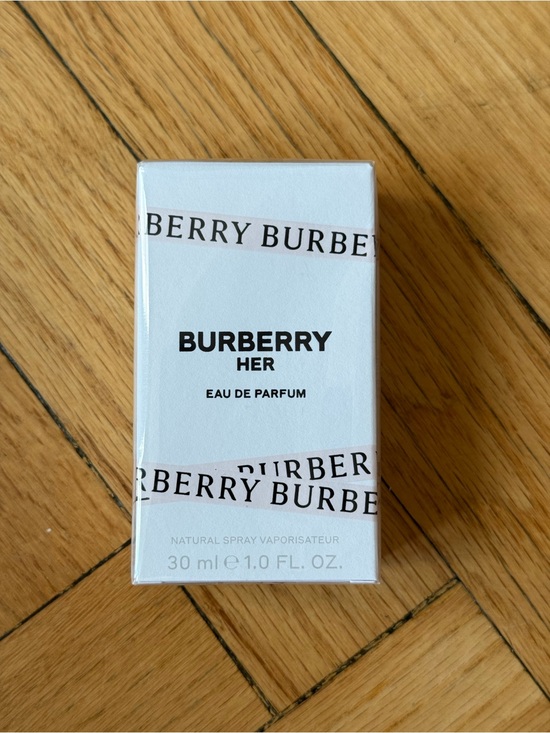 Burberry Other - Burberry HER Fragrance